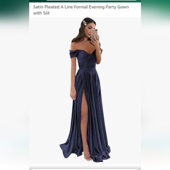 Navy, size 12/xl satin bridesmaid dress. - Picture 1 of 3